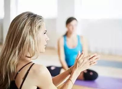 厦门学瑜伽大概要多少钱，学瑜伽需要多少钱？