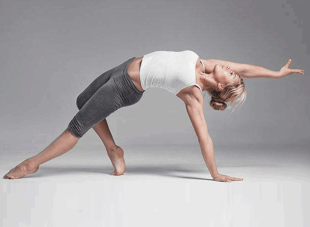 厦门哪里有好的瑜伽教练培训？