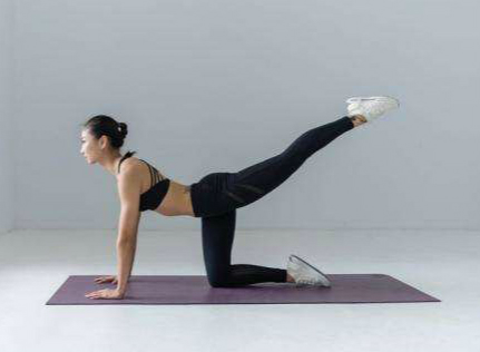 武术高手都是这么练瑜伽的