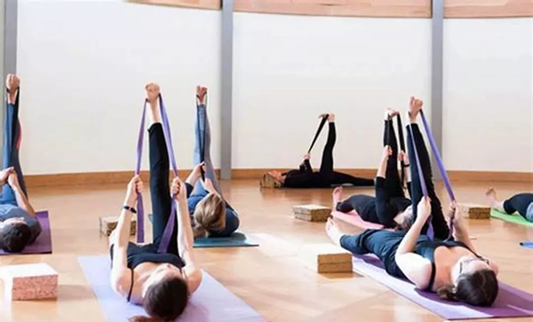 瑜伽教练培训必备：有关瑜伽体式教学的知识