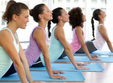 瑜伽初学者如何选择瑜伽培训教练班呢？