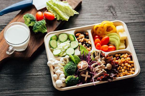 瑜伽饮食方法：5种饮食减肥方法