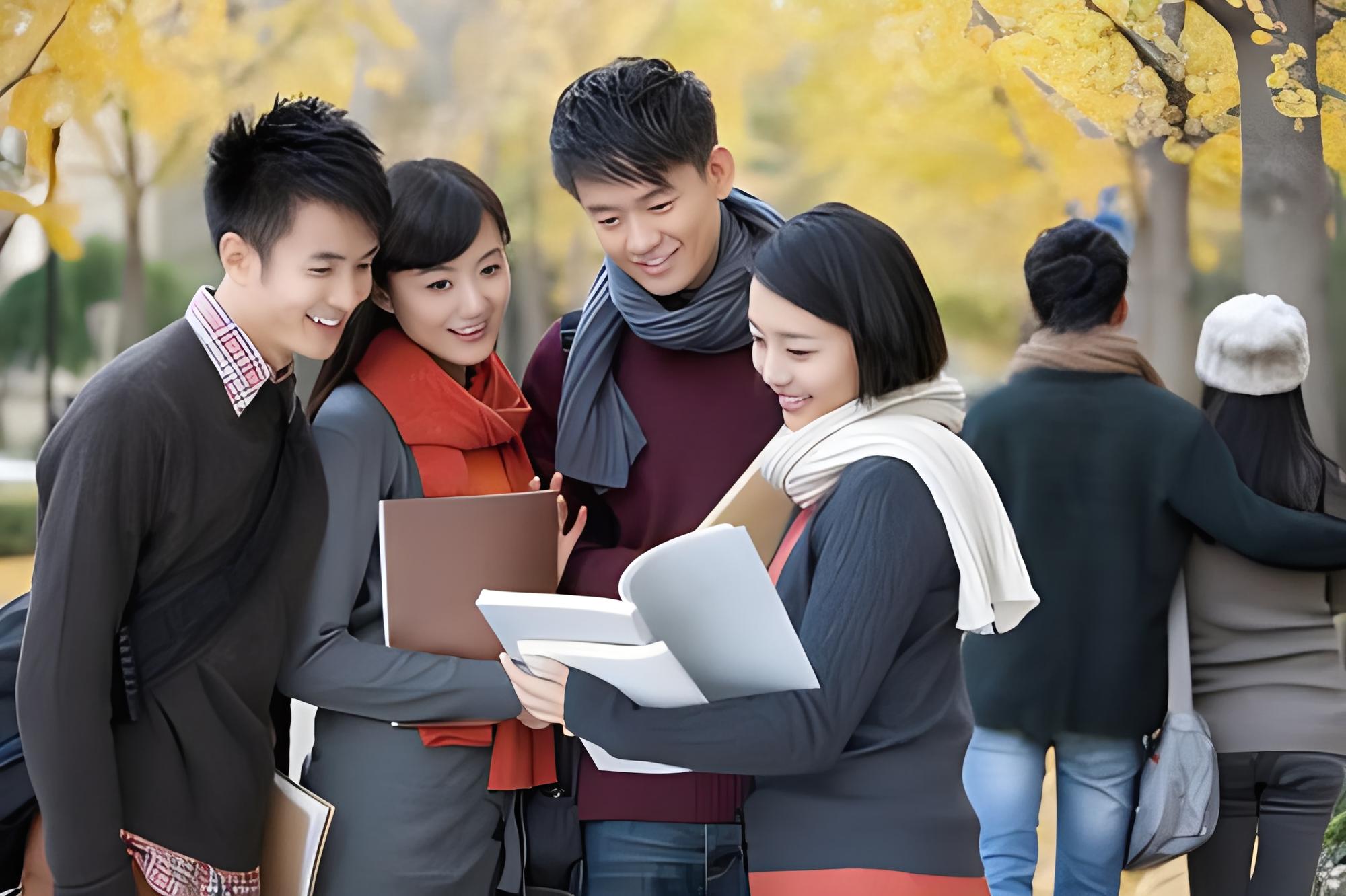 大学生适合学瑜伽教练吗