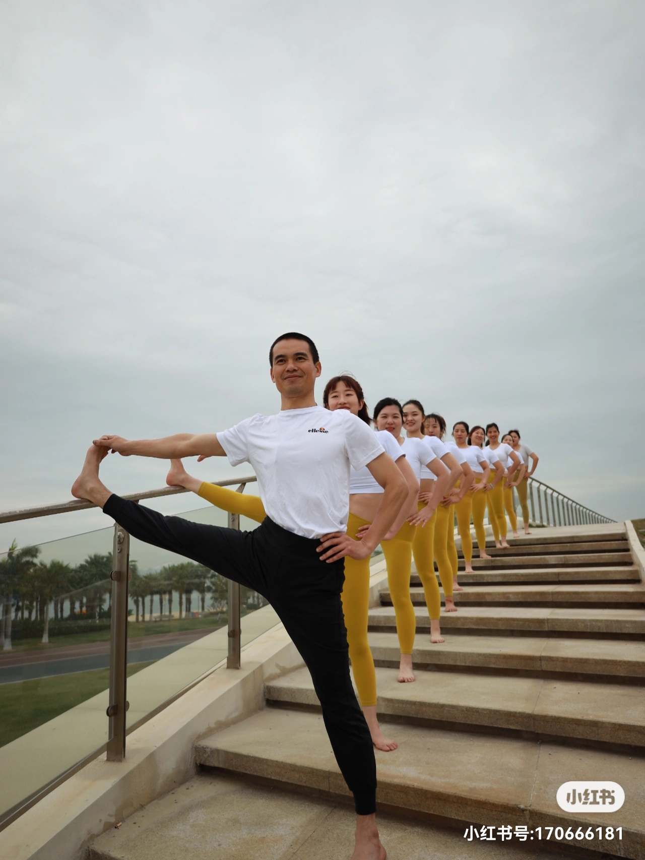 0基础学瑜伽教练培训要多久? 适合瑜伽半年制课程