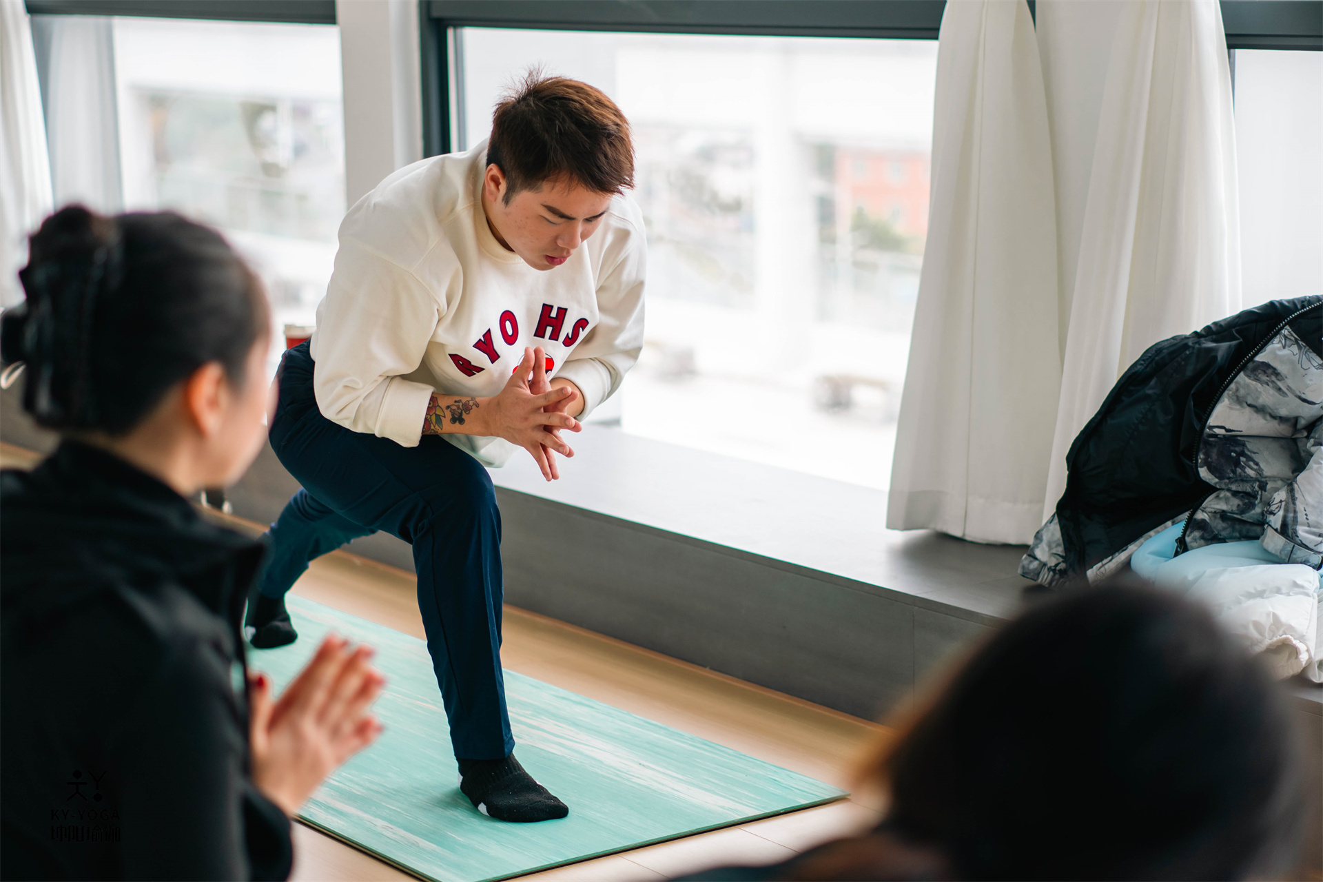 瑜伽/普拉提教练全职vs兼職收入对比全解析