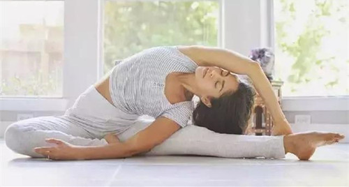 l练习瑜伽之后，可以立马就睡觉吗？坤阳瑜伽教练给出这几个建议