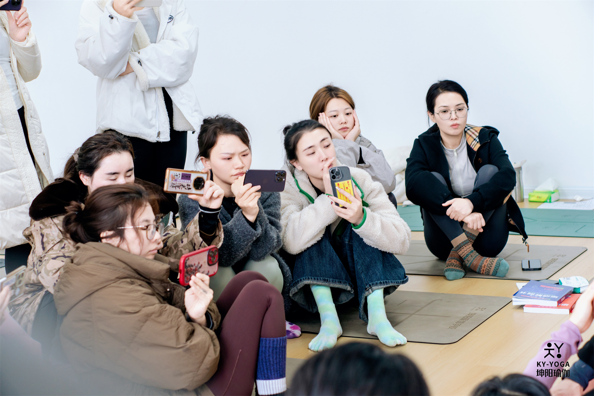 女生如何解决假胯宽