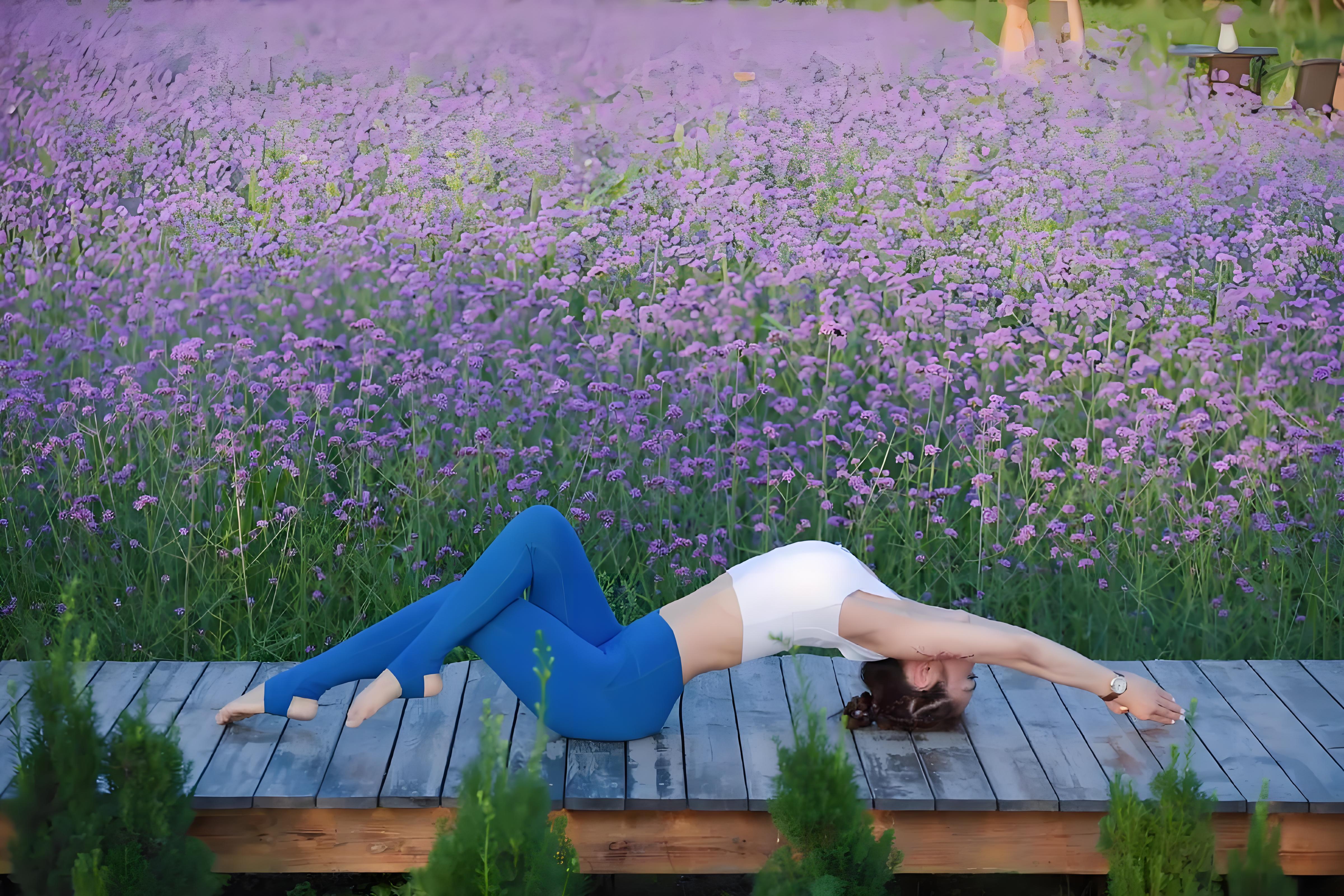 何穗官宣生子！超模身材靠瑜伽焊住？