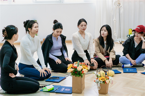 年后转型瑜伽教练：这是我送给自己的礼物