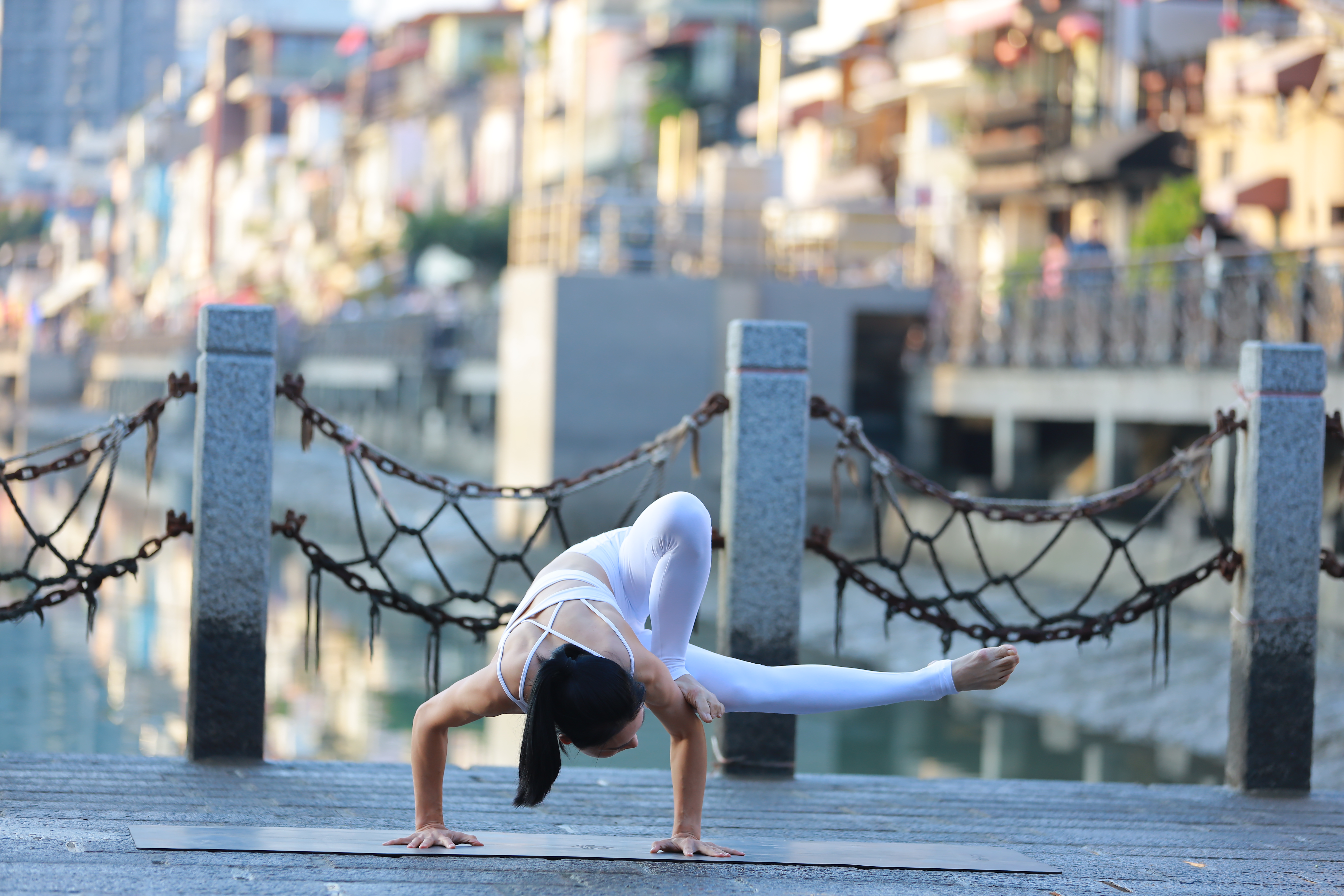 公交车上10分钟瑜伽