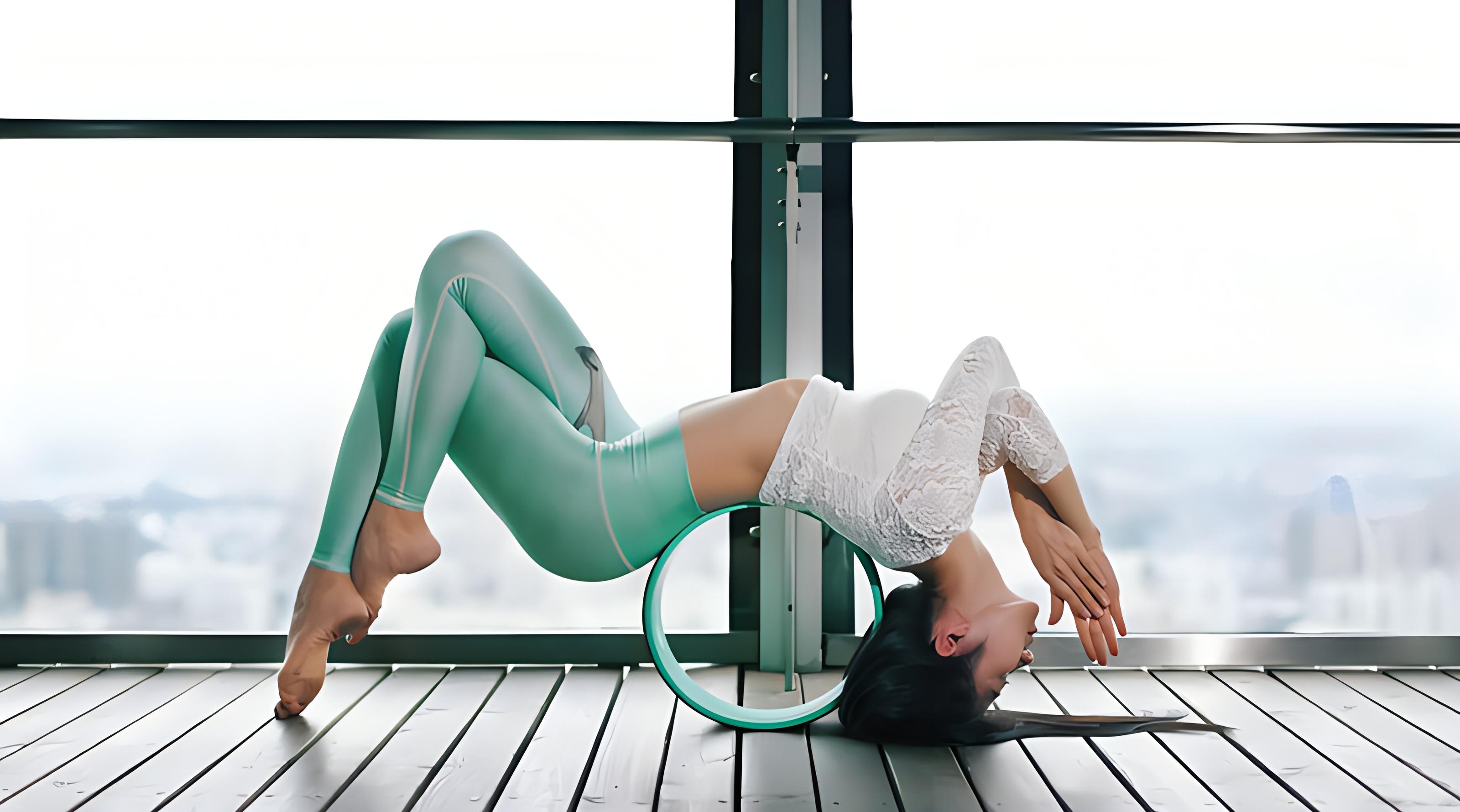 练瑜伽/普拉提抖成筛子？是“练到位”了？