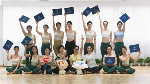 RYT200教练班-240班